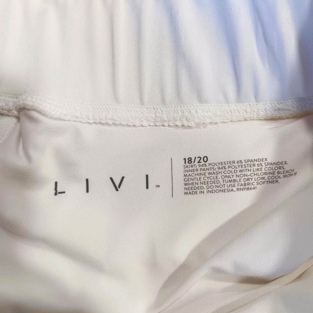 Livi by Lane Bryant Skorts NWOT - Picture 6 of 9